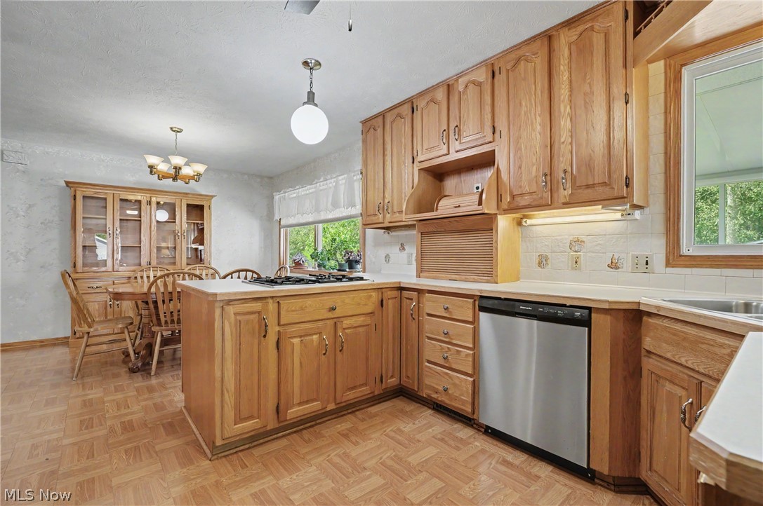 778 Sugar Road Akron, OH 44321 - Photo 9 of 38 Gallery Image 9