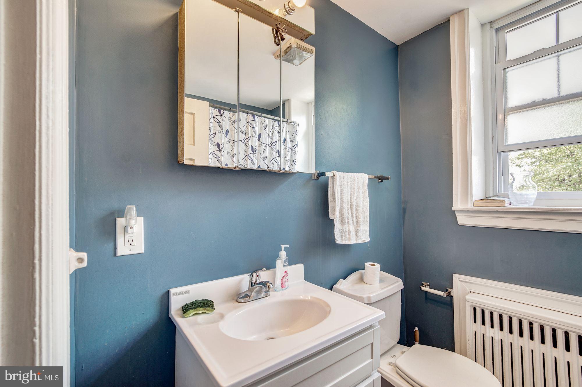 221 South State Road Upper Darby, PA 19082 - Photo 23 of 31