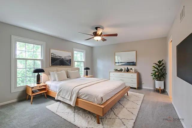 $674,000 | 9 The Court Of Lagoon View, Northbrook, IL 60062