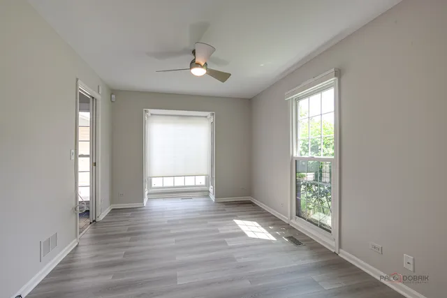 $674,000 | 9 The Court Of Lagoon View, Northbrook, IL 60062