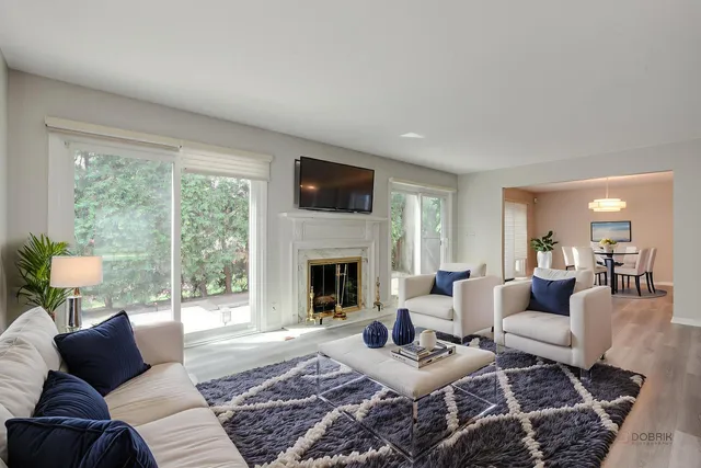 $674,000 | 9 The Court Of Lagoon View, Northbrook, IL 60062