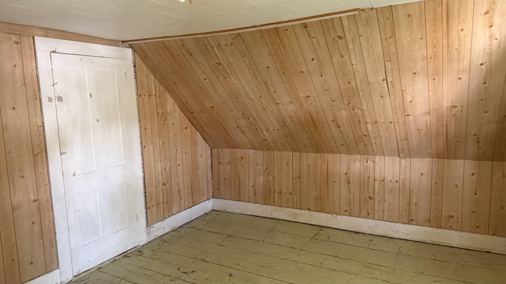 137 South Pleasant Street Troy, VT 05859 - Photo 20 of 23