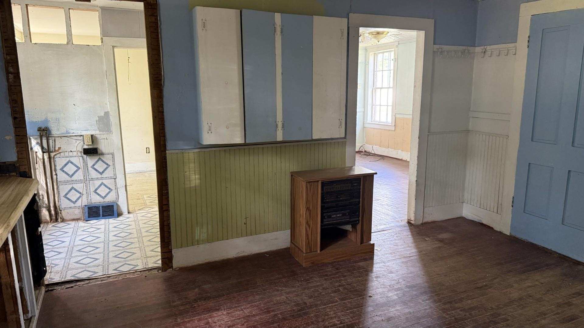 137 South Pleasant Street Troy, VT 05859 - Photo 10 of 23