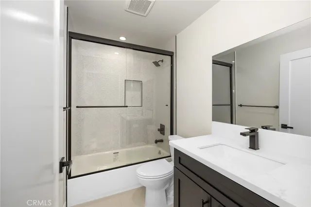 $2,349,000 | 914 North Catalina Street, Burbank, CA 91505