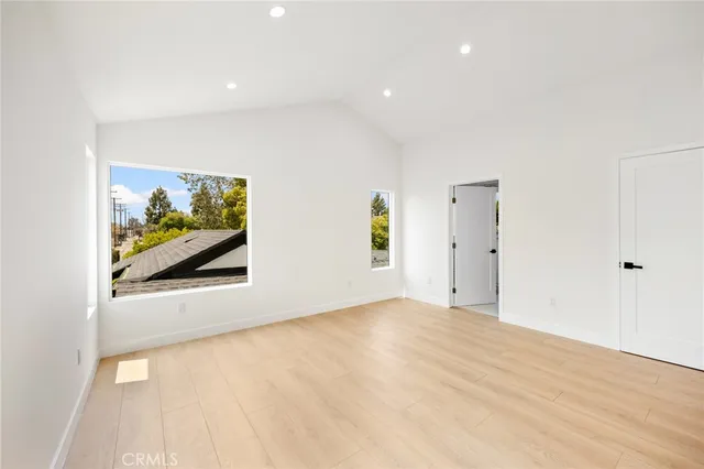 $2,349,000 | 914 North Catalina Street, Burbank, CA 91505