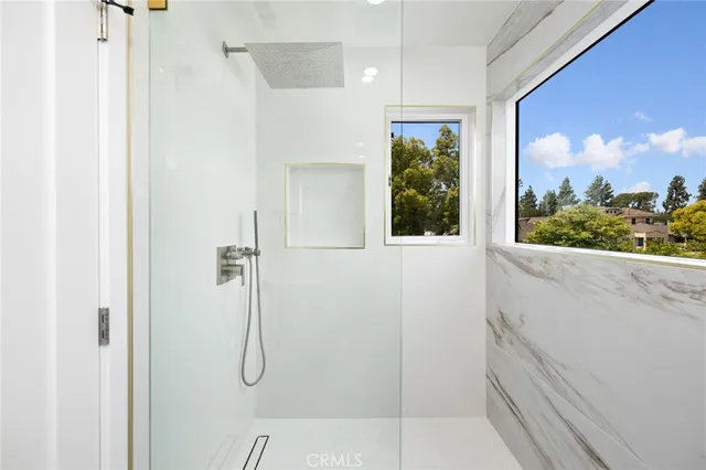 $2,349,000 | 914 North Catalina Street, Burbank, CA 91505