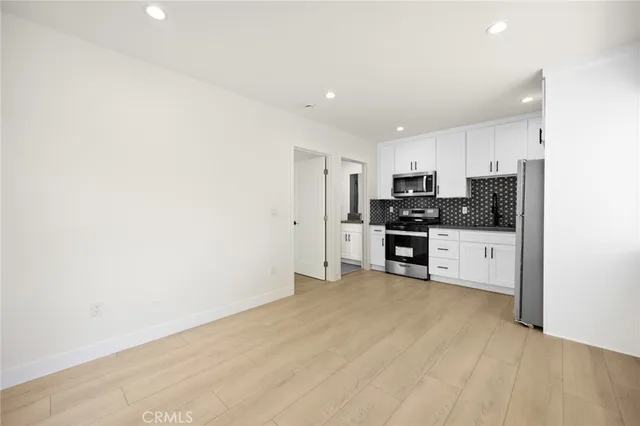 $2,349,000 | 914 North Catalina Street, Burbank, CA 91505