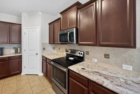 $440,000 | 232 Albarella, Cibolo, TX 78108