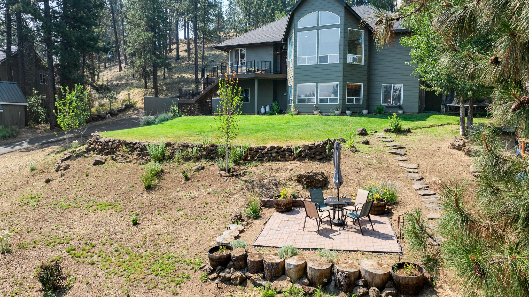 69856 Camp Polk Road Sisters, OR 97759 - Photo 18 of 42