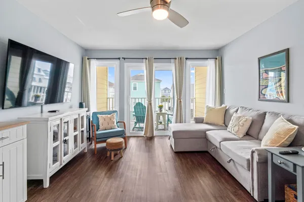 $219,900 | 301 North Waccamaw Drive, Unit 210, Murrells Inlet, SC 29576