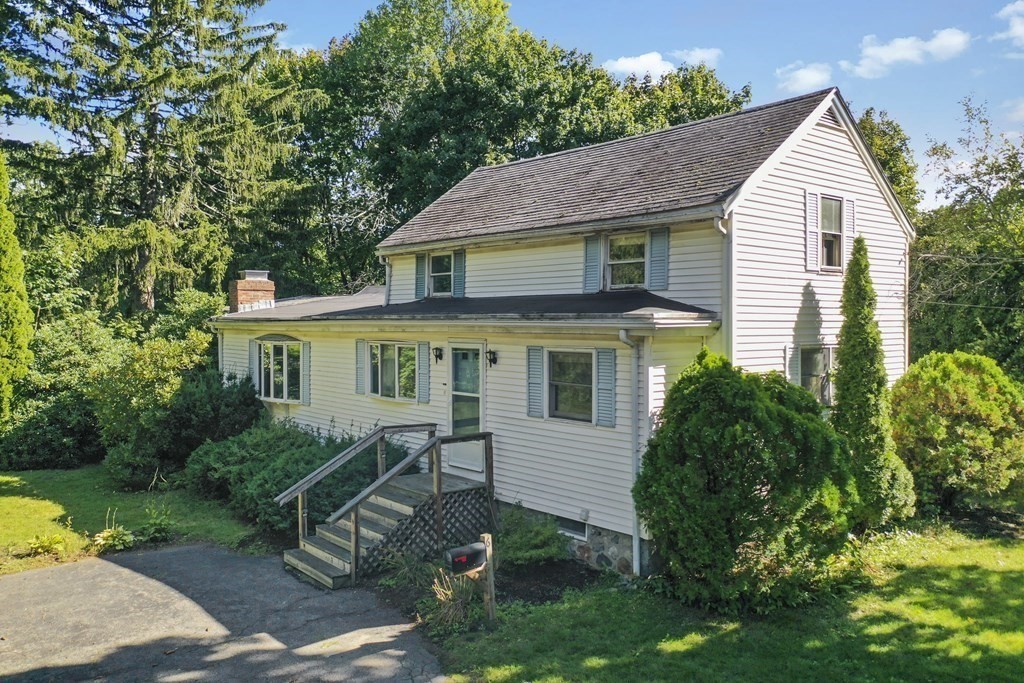 6 Fryeburg Road Woburn, MA 01801 - Photo 1 of 34 Gallery Image 1