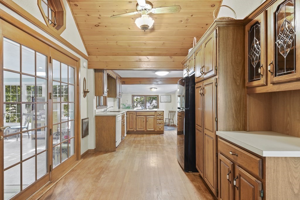 6 Fryeburg Road Woburn, MA 01801 - Photo 8 of 34 Gallery Image 8