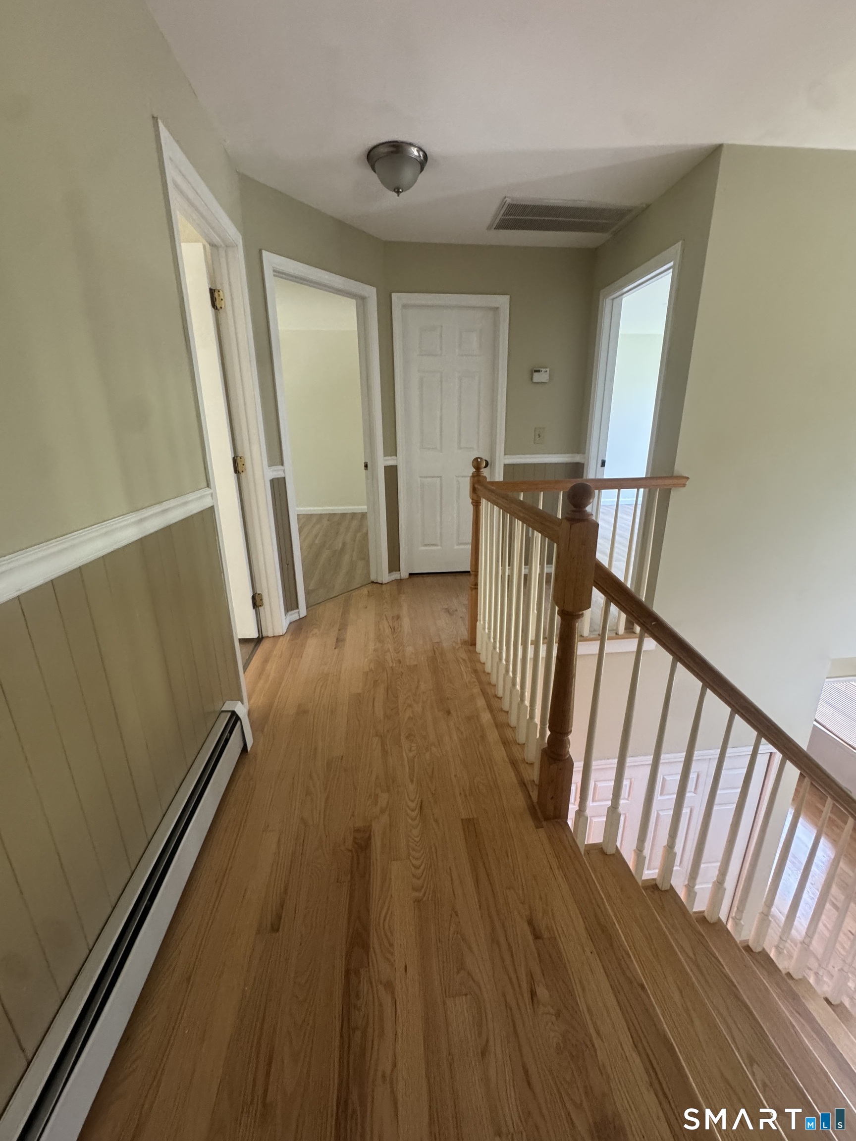 52 Middle Road Preston, CT 06365 - Photo 3 of 30 Gallery Image 3