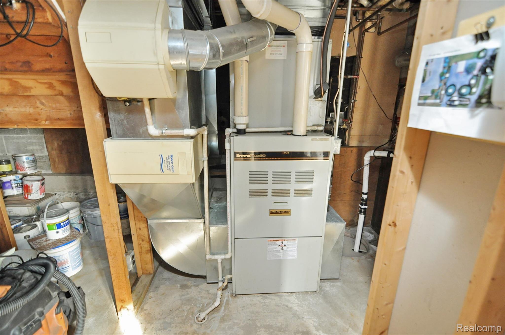 48720 Romeo Plank Road Macomb, MI 48044 - Photo 32 of 67 DSC_0754.jpg