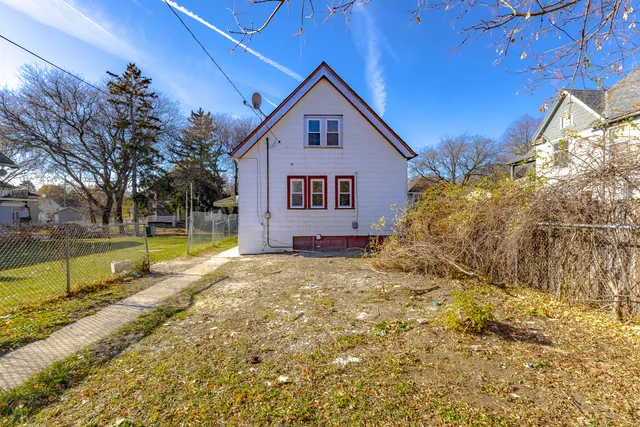 $139,900 | 3230 North 12th Street, Milwaukee, WI 53206