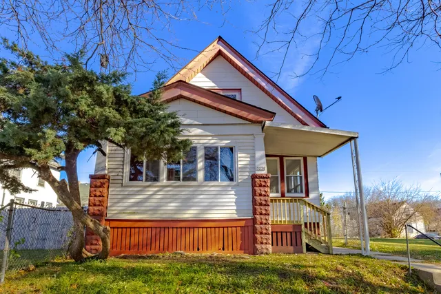 $139,900 | 3230 North 12th Street, Milwaukee, WI 53206