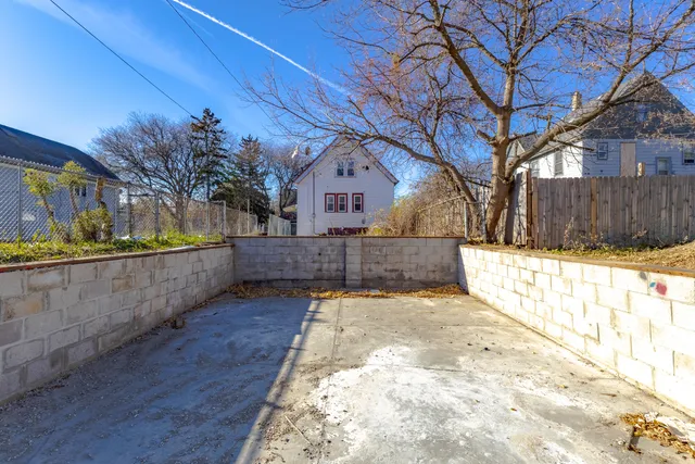 $139,900 | 3230 North 12th Street, Milwaukee, WI 53206