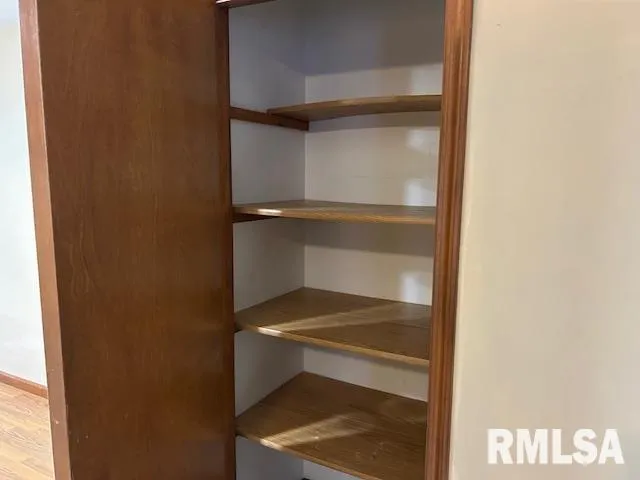 $134,900 | 3136 Lakeshire Drive, Springfield, IL 62707