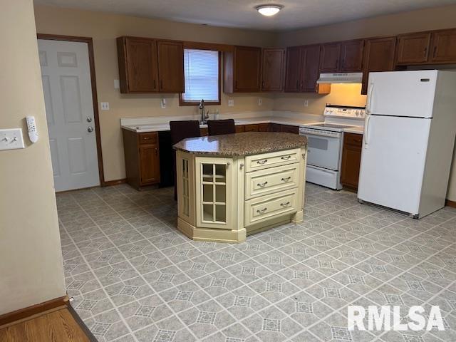 3136 Lakeshire Drive Springfield, IL 62707 - Photo 5 of 13