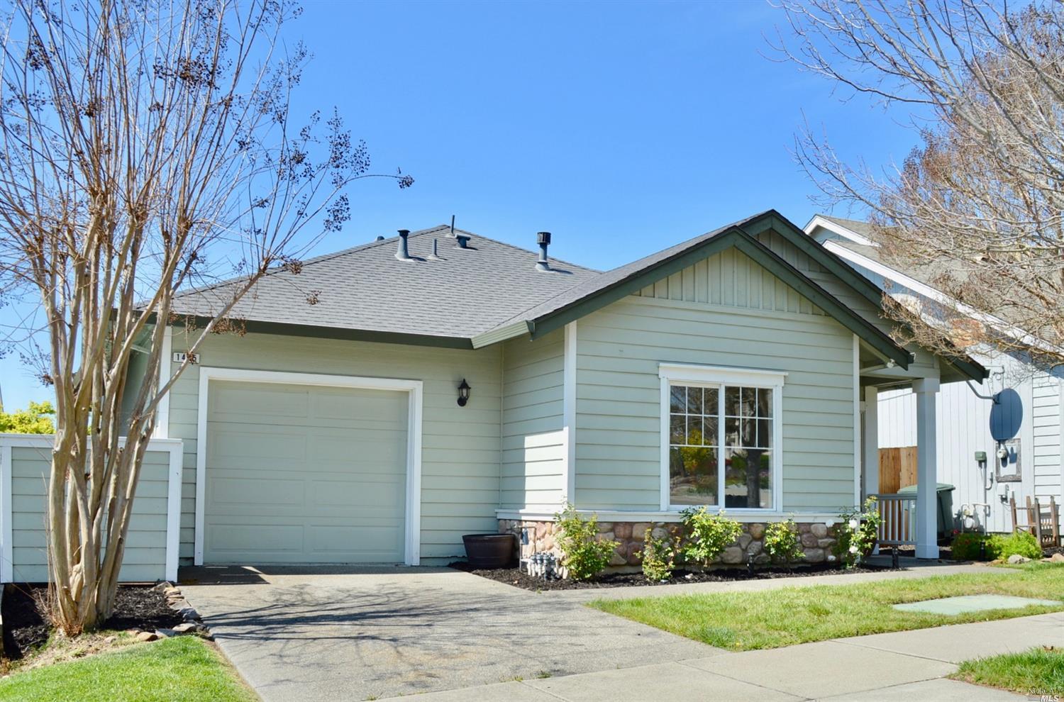 1435 Nighthawk Place Santa Rosa, CA 95409 - Photo 1 of 1 a front view of a house with a yard