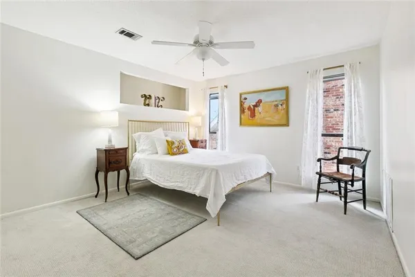 $635,000 | 3704 Severn Avenue, Metairie, LA 70002