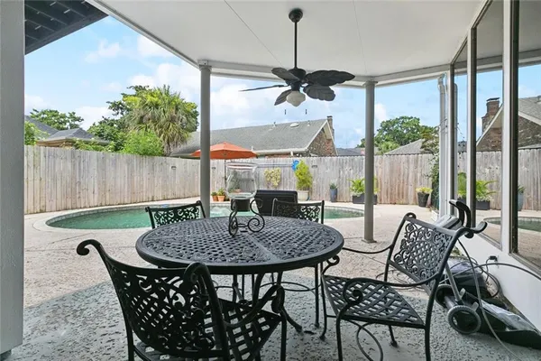 $635,000 | 3704 Severn Avenue, Metairie, LA 70002