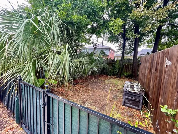 $635,000 | 3704 Severn Avenue, Metairie, LA 70002