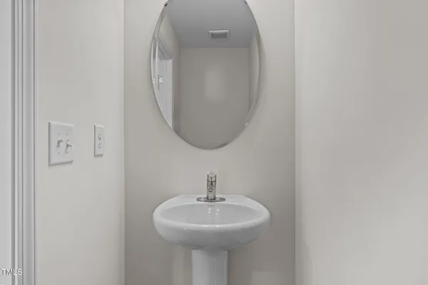 $250,000 | 1104 Brookrun Drive, Oxford, NC 27565