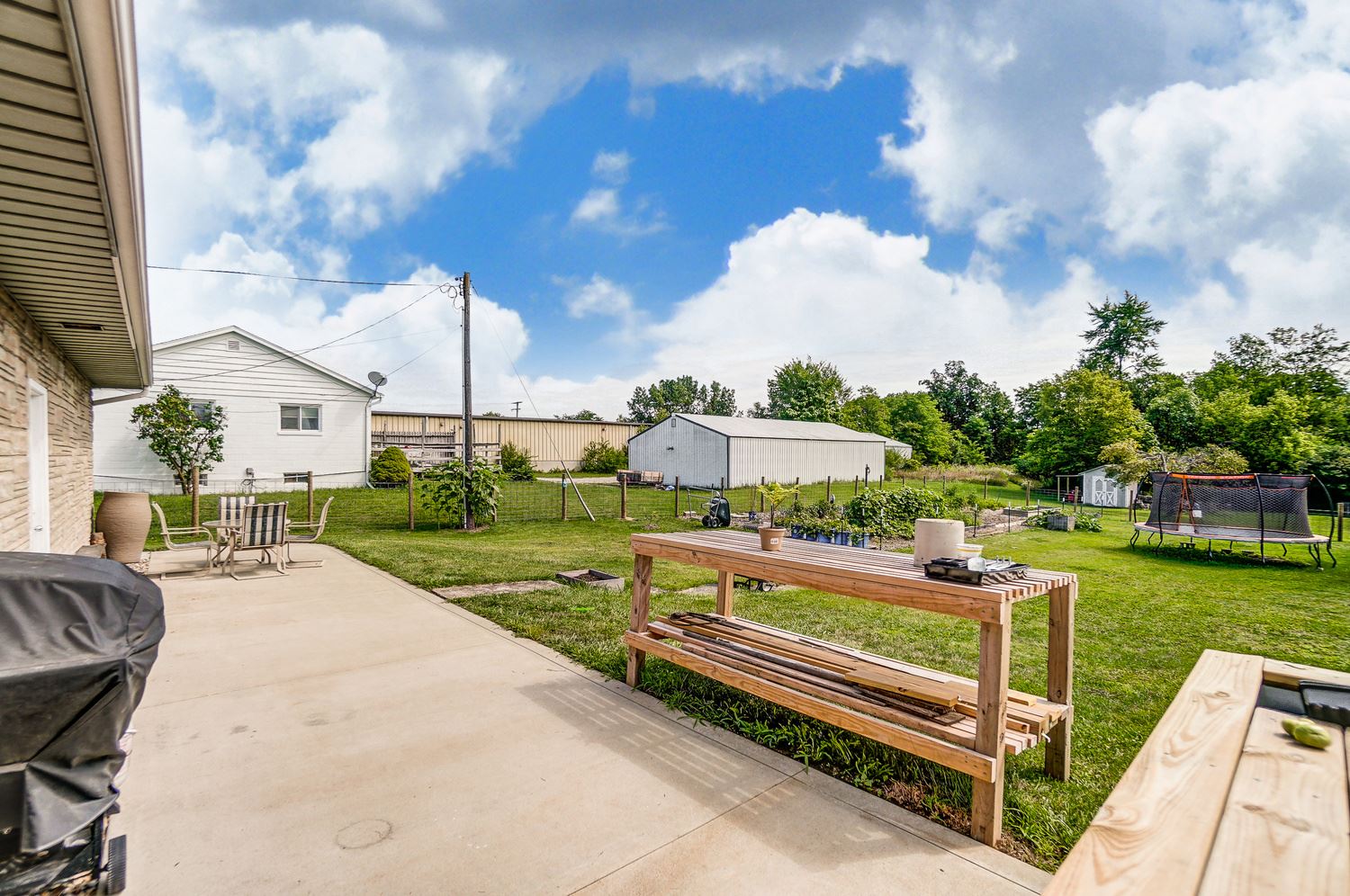 2121 Bremer Road Fort Wayne, IN 46803 - Photo 27 of 31