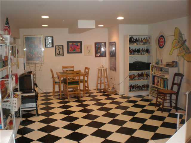 4305 Waybourn Road Columbus, OH 43220 - Photo 17 of 18
