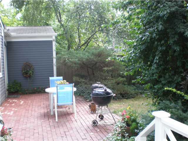 4305 Waybourn Road Columbus, OH 43220 - Photo 3 of 18