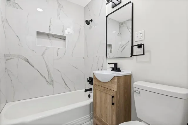 $325,000 | 5309 North Mersington Avenue, Kansas City, MO 64119