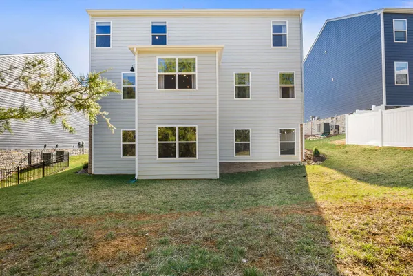 $509,900 | 411 Stonewall Jackson Boulevard, Staunton, VA 24401