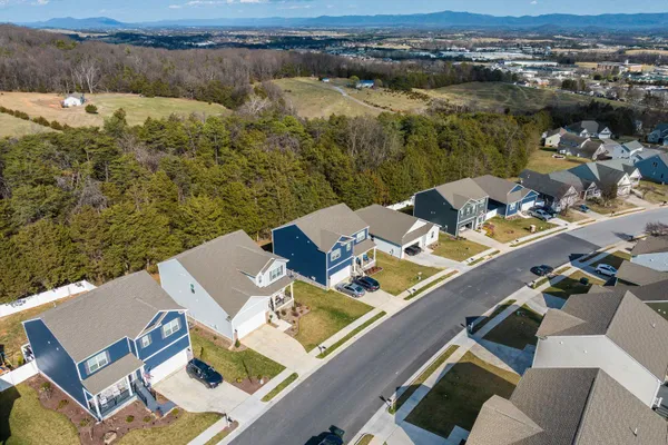 $509,900 | 411 Stonewall Jackson Boulevard, Staunton, VA 24401