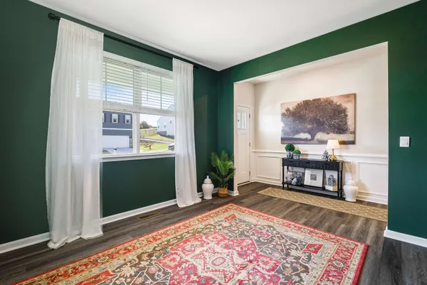 $509,900 | 411 Stonewall Jackson Boulevard, Staunton, VA 24401