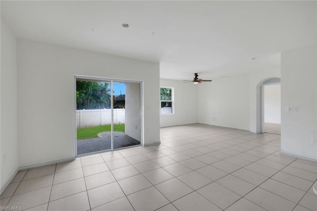 8117 Sandpiper Road Fort Myers, FL 33967 - Photo 9 of 22 Gallery Image 9