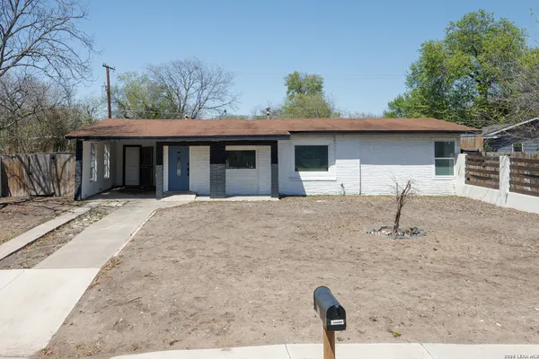 $160,000 | 111 Ashford Drive, San Antonio, TX 78227