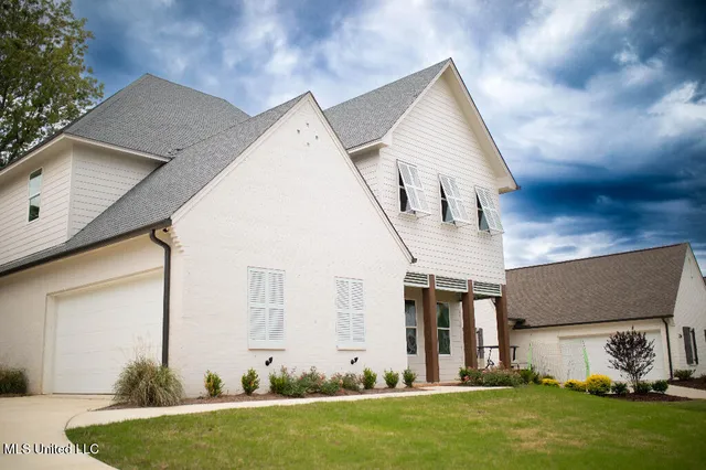 $649,999 | 256 Arbor Trail, Brandon, MS 39047