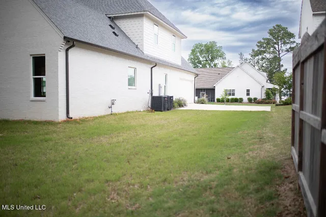 $649,999 | 256 Arbor Trail, Brandon, MS 39047