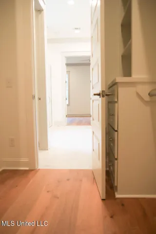 $649,999 | 256 Arbor Trail, Brandon, MS 39047