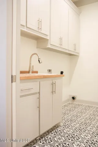 $649,999 | 256 Arbor Trail, Brandon, MS 39047