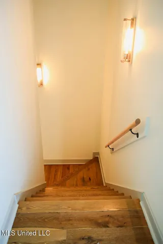 $649,999 | 256 Arbor Trail, Brandon, MS 39047