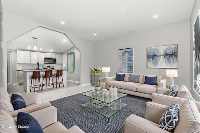 $90,000 | 810 Vaughan Street, Henderson, NC 27536