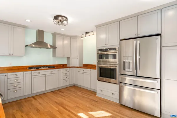 $850,000 | 9 Vine Ridge Drive, Palmyra, VA 22963