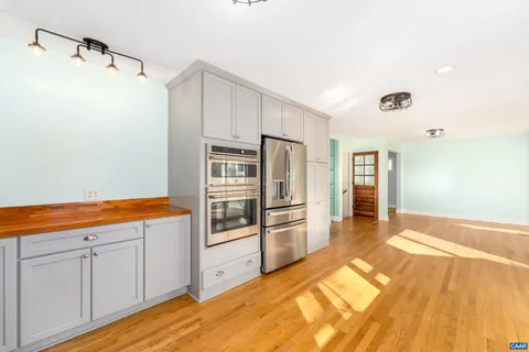 $850,000 | 9 Vine Ridge Drive, Palmyra, VA 22963