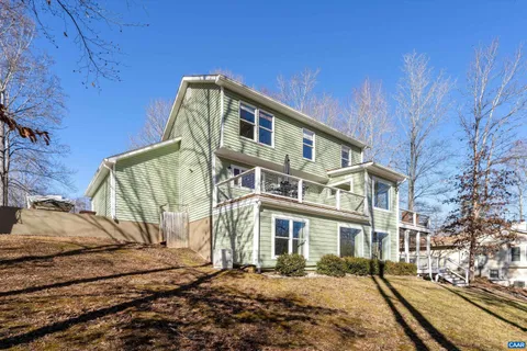 $850,000 | 9 Vine Ridge Drive, Palmyra, VA 22963