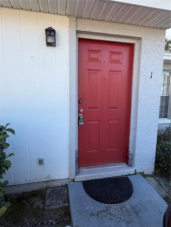 $1,275 | 1 Lake Villa Way, Kissimmee, FL 34743