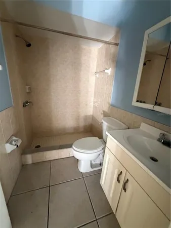 $1,275 | 1 Lake Villa Way, Kissimmee, FL 34743