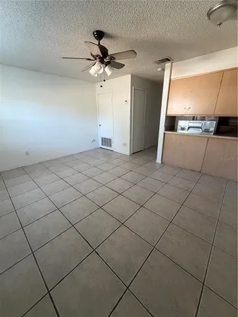 $1,275 | 1 Lake Villa Way, Kissimmee, FL 34743