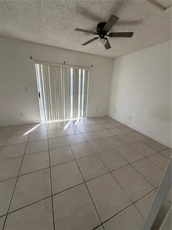 $1,275 | 1 Lake Villa Way, Kissimmee, FL 34743